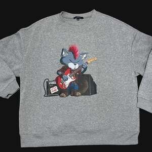 Ambiance nwot gray crewneck sweatshirt